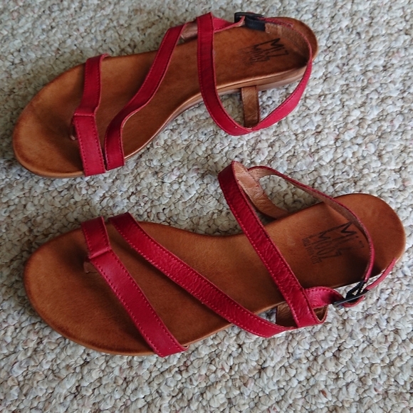 miz mooz alana red Strappy Sandals size 8 - Picture 5 of 13